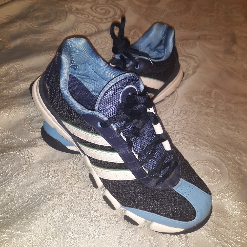 Adidas athletic shoes Size 7